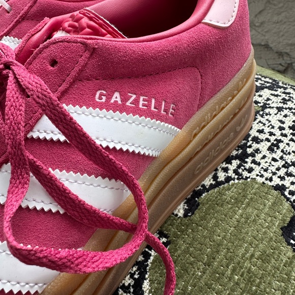 Adidas Gazelle Women's Pink Suede Sneakers with White Stripes - Picture 3 of 8